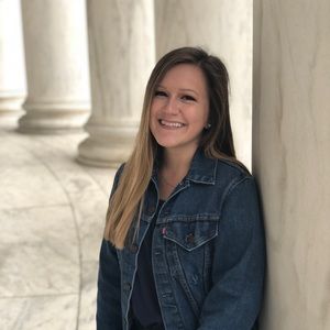 Meet your Posher, Danielle